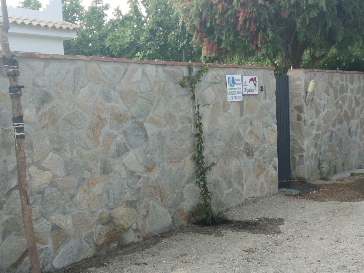 فيلا La Orquidea Morada كونيل ذي لا فرونتيرا المظهر الخارجي الصورة